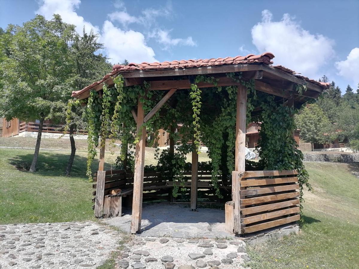 Livadaki Village Megali Kapsi Ngoại thất bức ảnh
